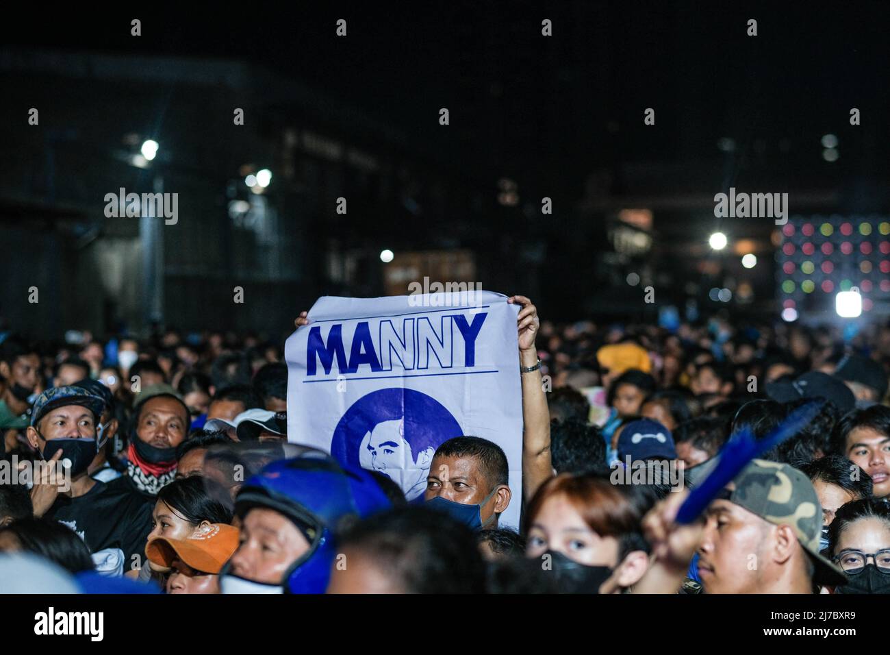 6 mai 2022, Singapour, Singapour, Singapour : les partisans du candidat à la présidence, le sénateur MANNY PACQUIAO, se réunissent lors d'un rassemblement de campagne à Cebu City, Philippines, le 6 mai 2022. (Image de crédit : © Maverick ASIO/ZUMA Press Wire) Banque D'Images
