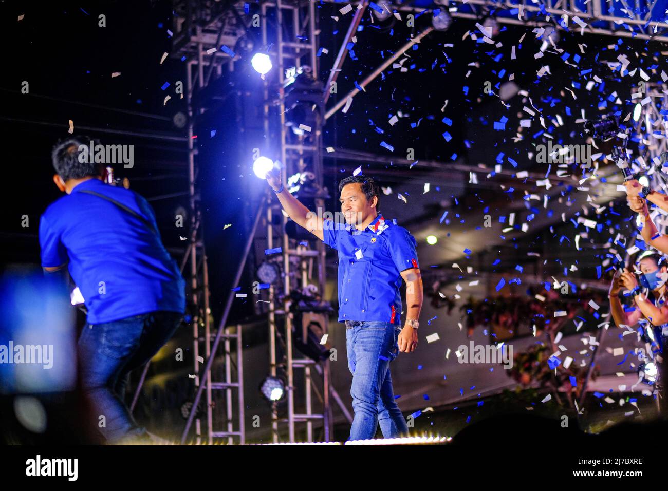 6 mai 2022, Singapour, Singapour, Singapour: Le sénateur MANNY PACQUIAO, candidat à la présidence, sur scène lors de son rallye de campagne à Cebu City, Philippines, le 6 mai 2022. (Image de crédit : © Maverick ASIO/ZUMA Press Wire) Banque D'Images