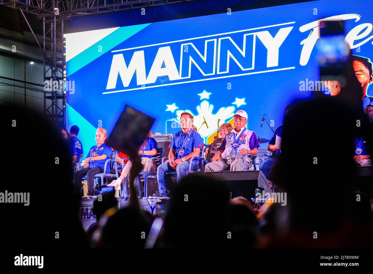 6 mai 2022, Singapour, Singapour, Singapour: Le sénateur MANNY PACQUIAO, candidat à la présidence, sur scène lors de son rallye de campagne à Cebu City, Philippines, le 6 mai 2022. (Image de crédit : © Maverick ASIO/ZUMA Press Wire) Banque D'Images