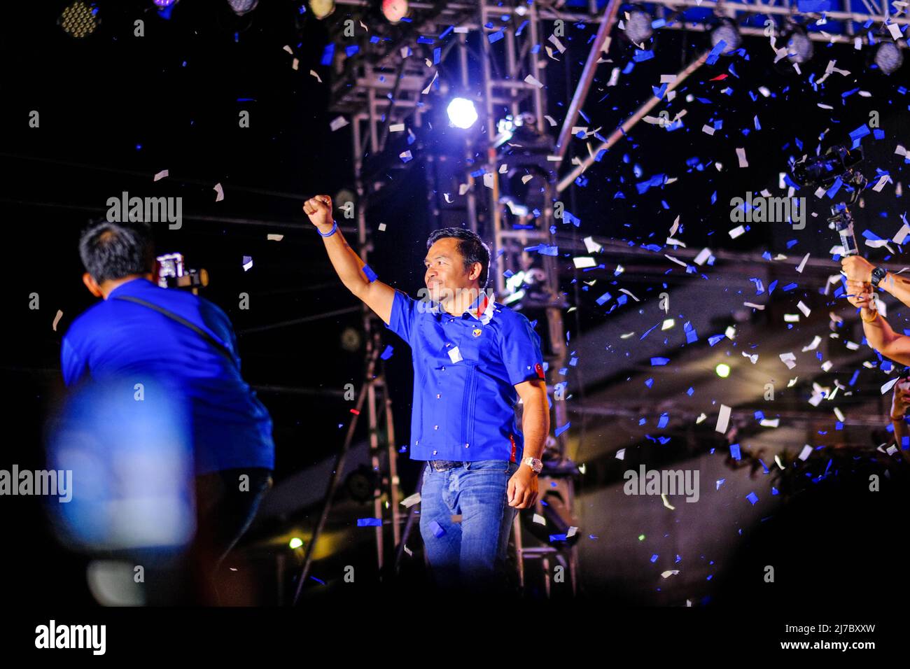 6 mai 2022, Singapour, Singapour, Singapour: Le sénateur MANNY PACQUIAO, candidat à la présidence, sur scène lors de son rallye de campagne à Cebu City, Philippines, le 6 mai 2022. (Image de crédit : © Maverick ASIO/ZUMA Press Wire) Banque D'Images