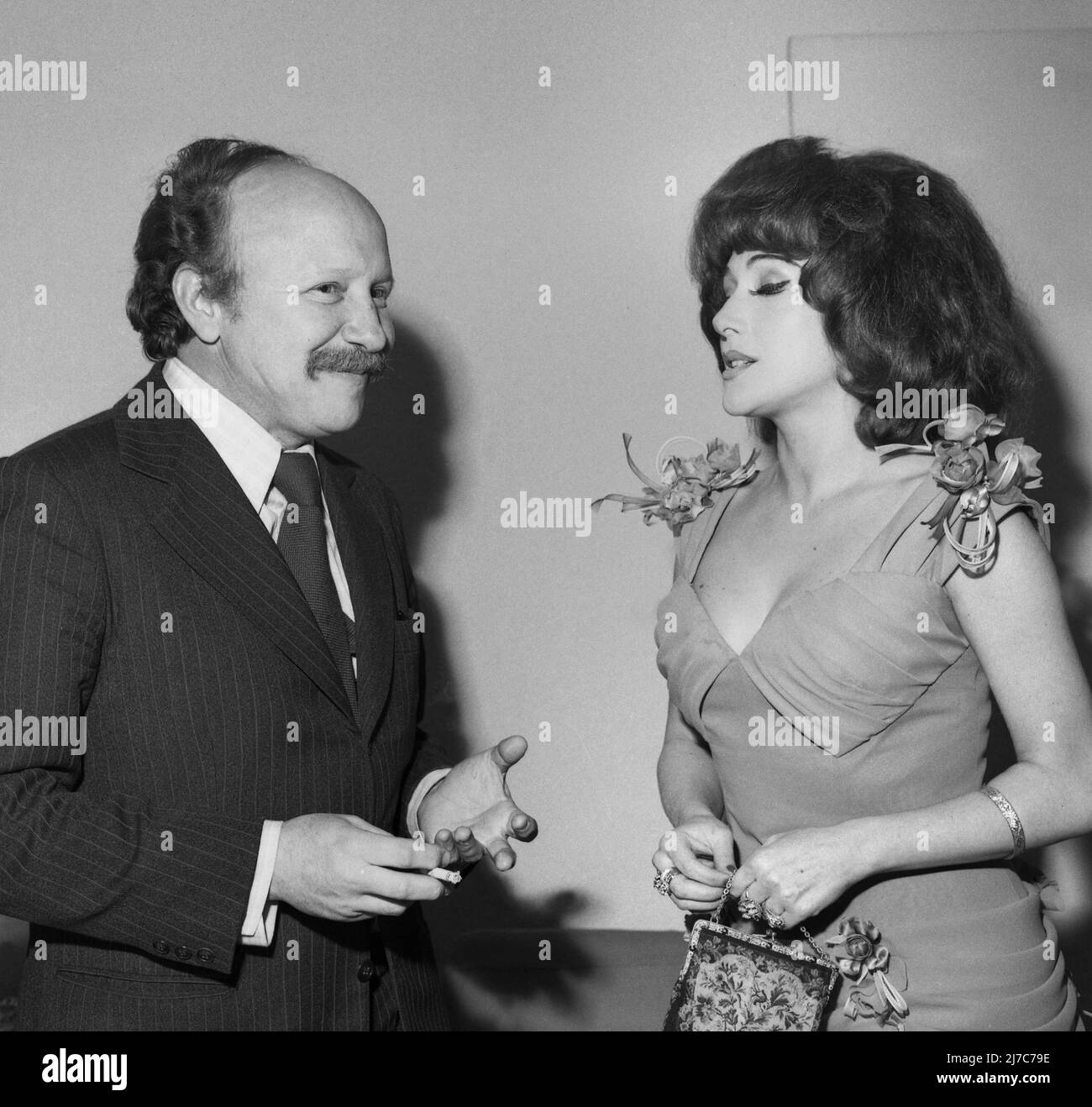 L'auteur roumain Ioan Grigorescu et l'actrice Violeta Andrei, environ 1976 Banque D'Images