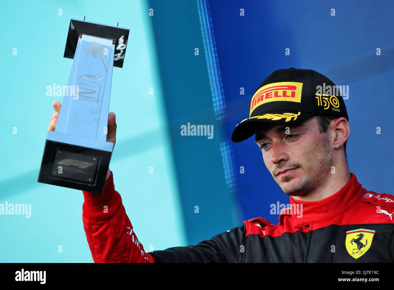 Grand Prix de Miami, dimanche 8th mai 2022. Charles Leclerc (mon) Ferrari fête sa deuxième position sur le podium. Grand Prix de Miami, dimanche 8th mai 2022. Miami International Autodrome, Miami, Floride, États-Unis. Banque D'Images