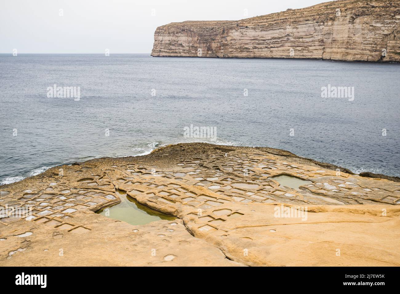 Moules Xlendi en bordure de la baie de Xlendi sur l'île de Gozo, Malte. Banque D'Images