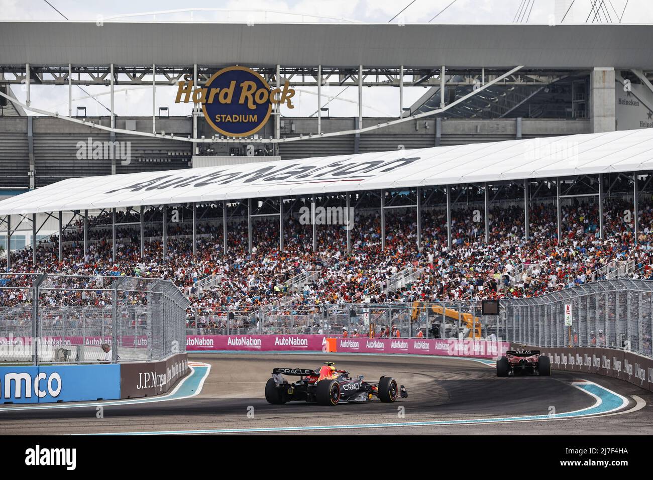 Miami, Etats-Unis, 08/05/2022, 01 VERSTAPPEN Max (nld), Red Bull Racing RB18, action pendant le Grand Prix de Formule 1 Crypto.com de Miami 2022, 5th tour du Championnat du monde de Formule 1 de la FIA 2022, sur l'Autodrome international de Miami, de Miami Gardens, Floride, Etats-Unis d'Amérique, 8/05/2022 mai, - photo: XBonavi/DPPI/LiveMedia Banque D'Images