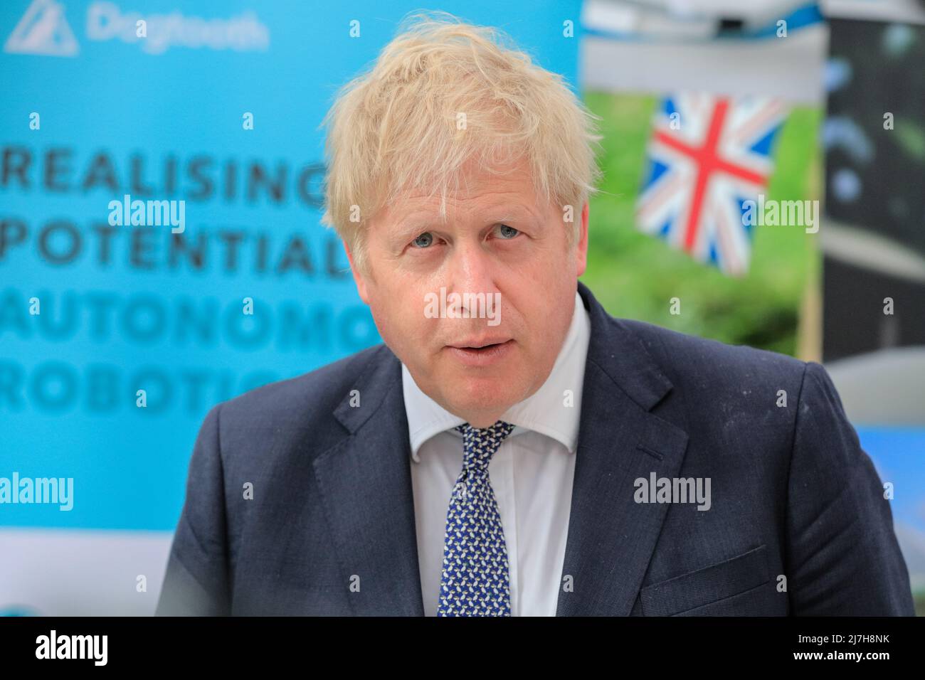 Londres, Royaume-Uni. 9th mai 2022. Le Premier ministre britannique ouvre et assiste au Downing Street Showcase par un discours aux clients et aux commerçants, et une promenade autour des stands. Le « salon de l'industrie du thé et des boissons britanniques, la robotique et l'ingénierie, l'agriculture verticale et d'autres produits liés principalement à l'agriculture et à l'entreprise, sont présentés dans des stands. Credit: Imagetraceur/Alamy Live News Banque D'Images