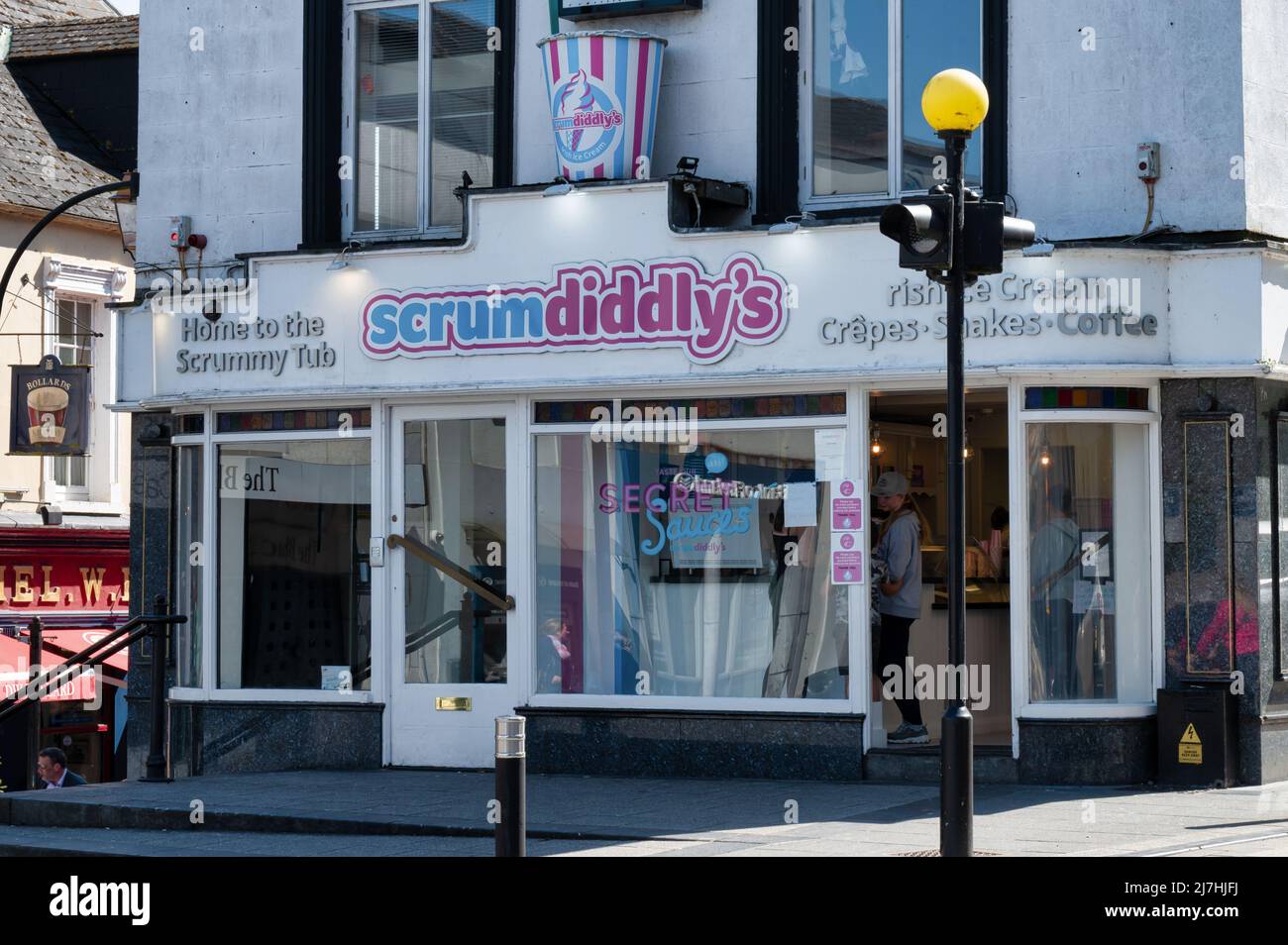 Kilkenny, Irlande - 20 avril 2022 : café de Scrumdiddidfi à Kilkenny, Irlande. Banque D'Images