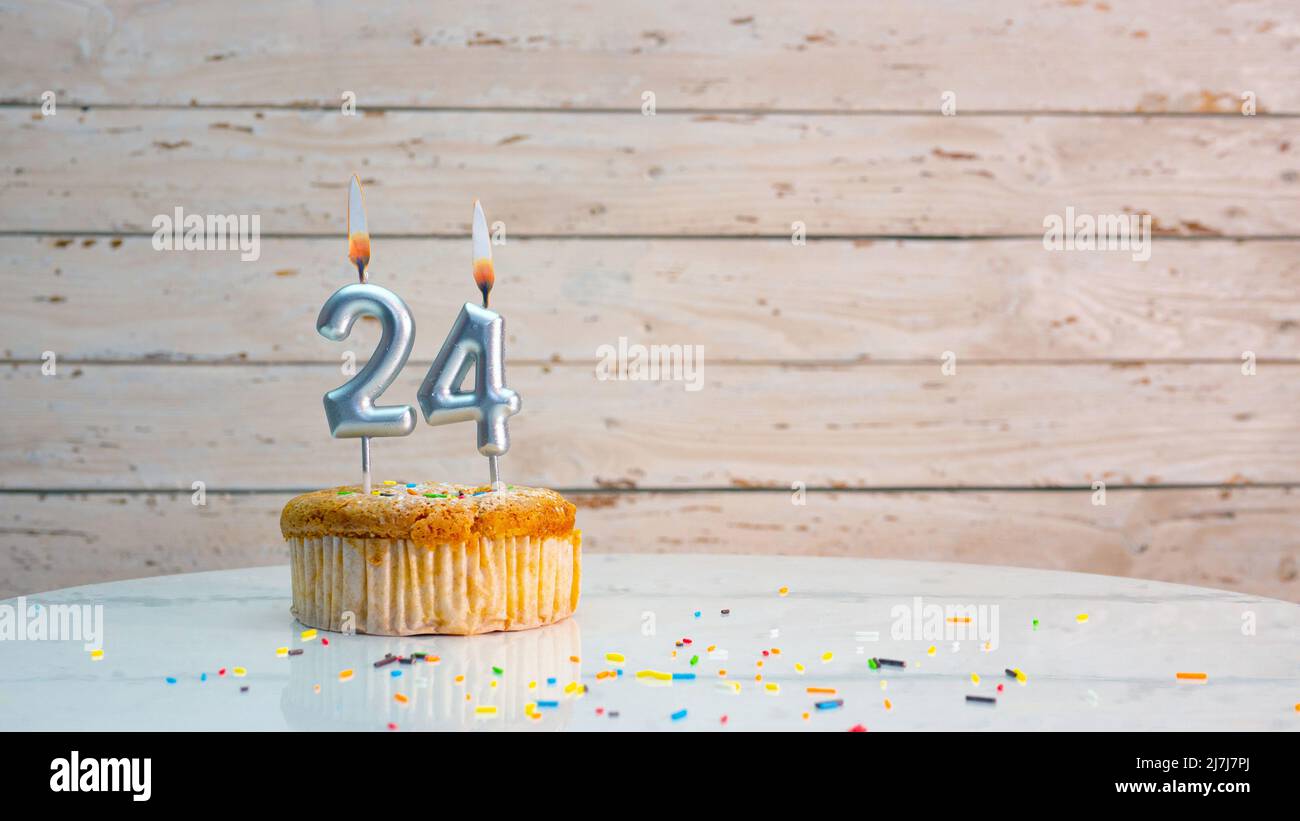 Happy Birthday Number 24 Greeting Banque De Photographies Et D Images A Haute Resolution Alamy