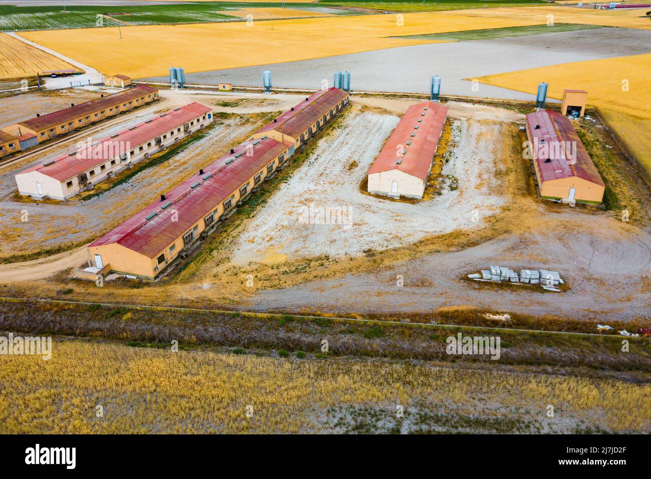 Vue aérienne de la ferme porcine moderne Banque D'Images