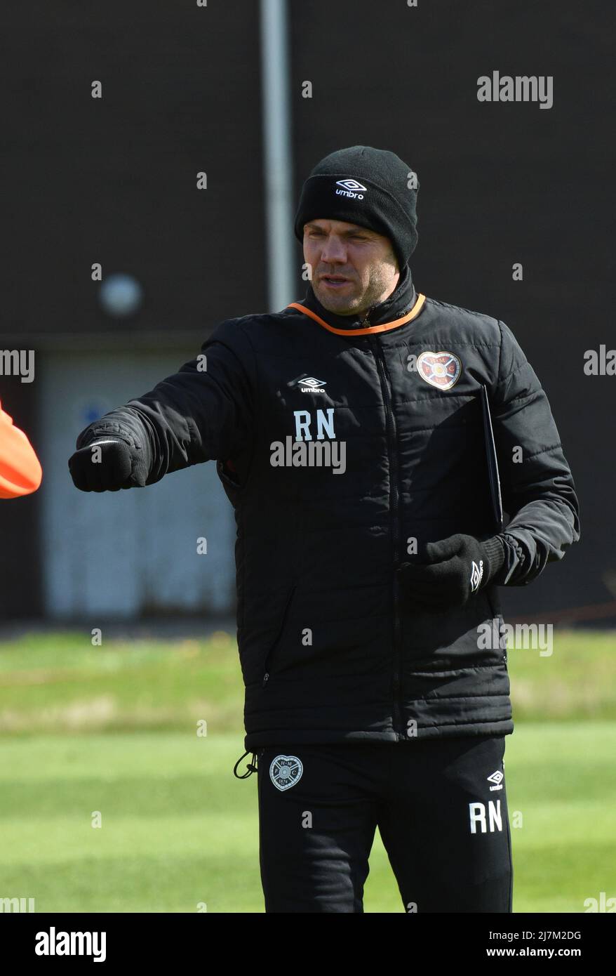 Tynecastle Park Edinburgh.Scotland UK10 mai 22. Le cœur du Midlothian contre le match Cinch Premiership. Robbie Neilson, gestionnaire de Hearts. Crédit : eric mccowat/Alay Live News Banque D'Images