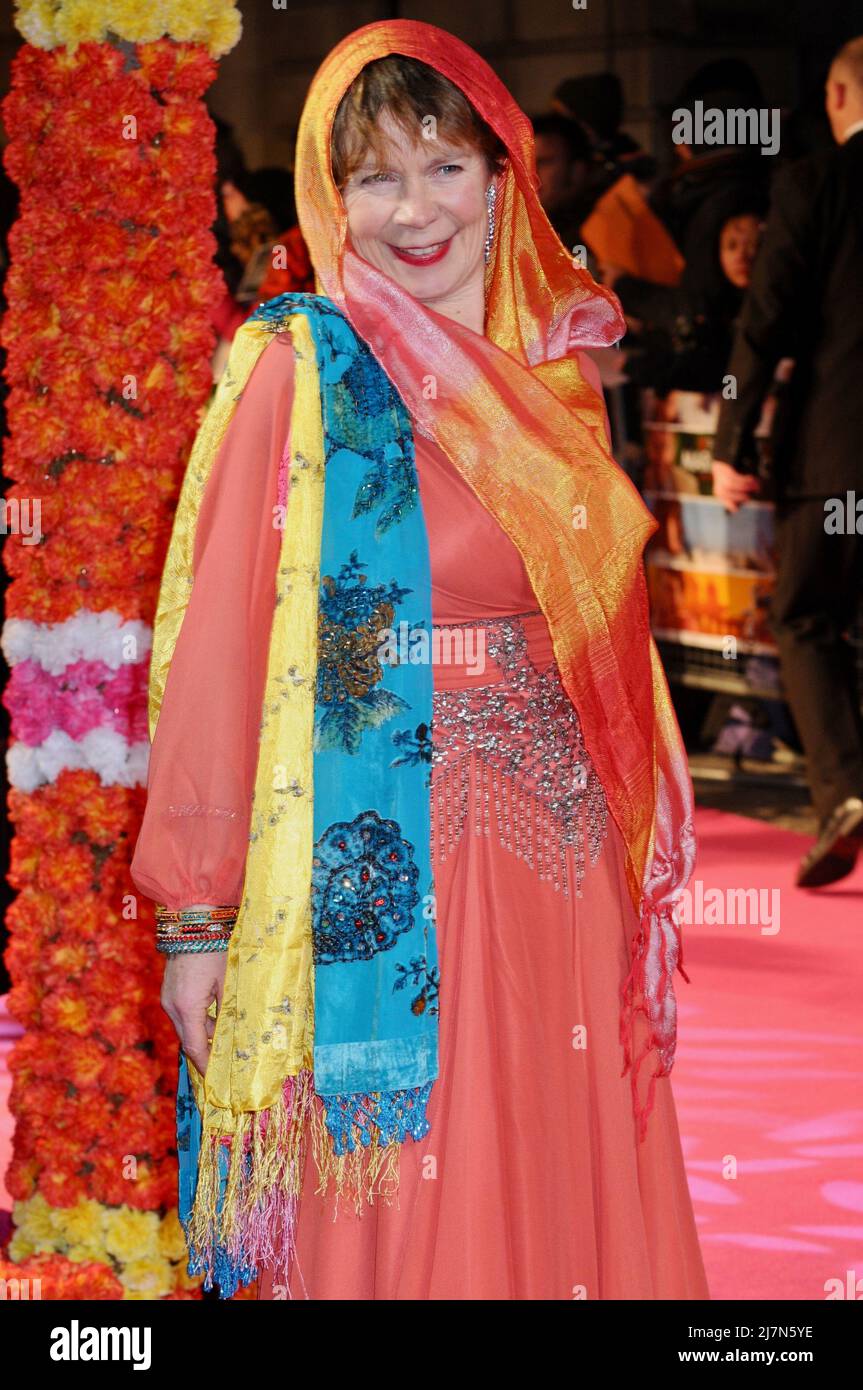 Celia Imrie, première mondiale du meilleur hôtel exotique Marigold, Curzon Mayfair, Londres, Royaume-Uni Banque D'Images