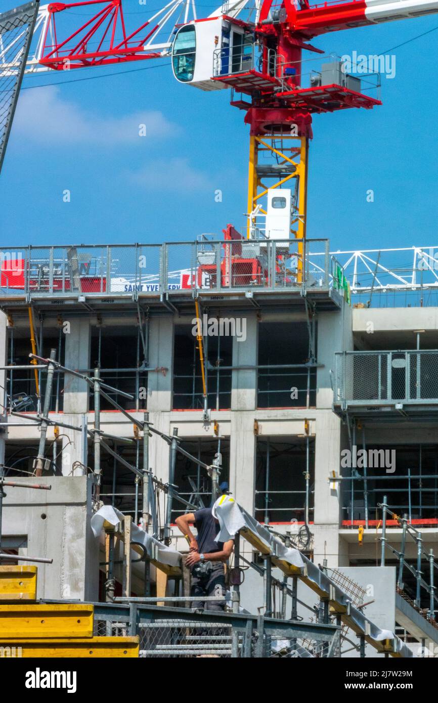 ile-Saint-Denis, France, chantier, paris logement, immeubles d'appartements, extérieur, immeuble saint denis, dépenses publiques en France Banque D'Images