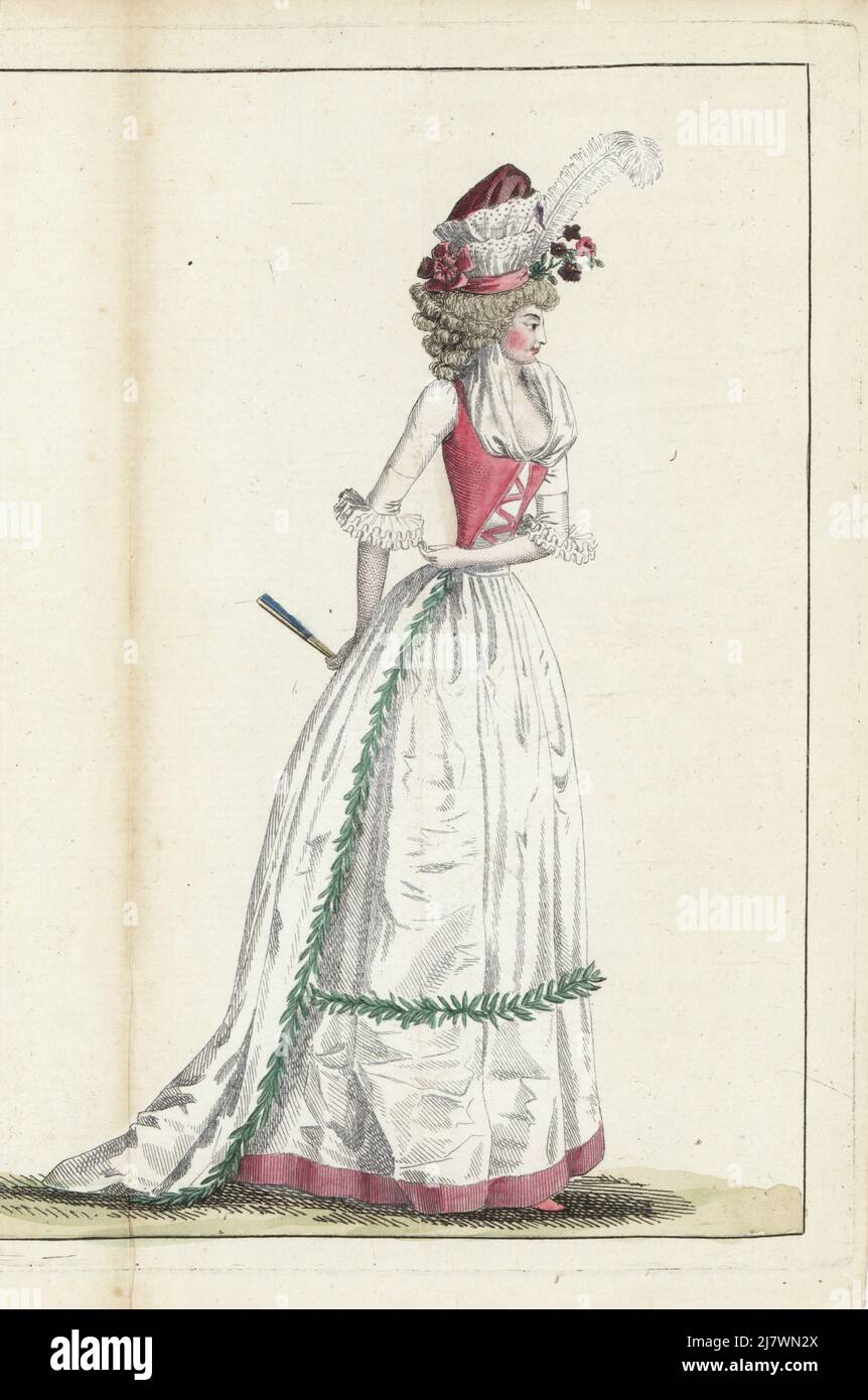 Femme à la mode en cuir de taffetas rose, cheveux en anglaises, fichu de  gaze, robe de taffetas blanche avec corset rose, jupons blancs, pantoufles  roses. Gravure en copperplate de couleur main