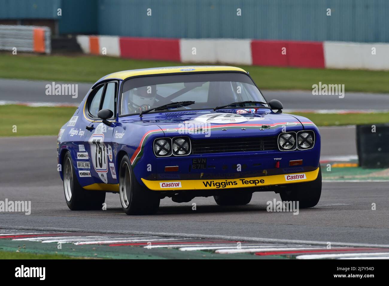 Simon Evans, Joe Twyman, Ford Capri RS2600, Une course d'une heure avec la possibilité d'un second pilote dans les berlines emblématiques et les pilotes de voiture de tourisme qui ont concouru Banque D'Images