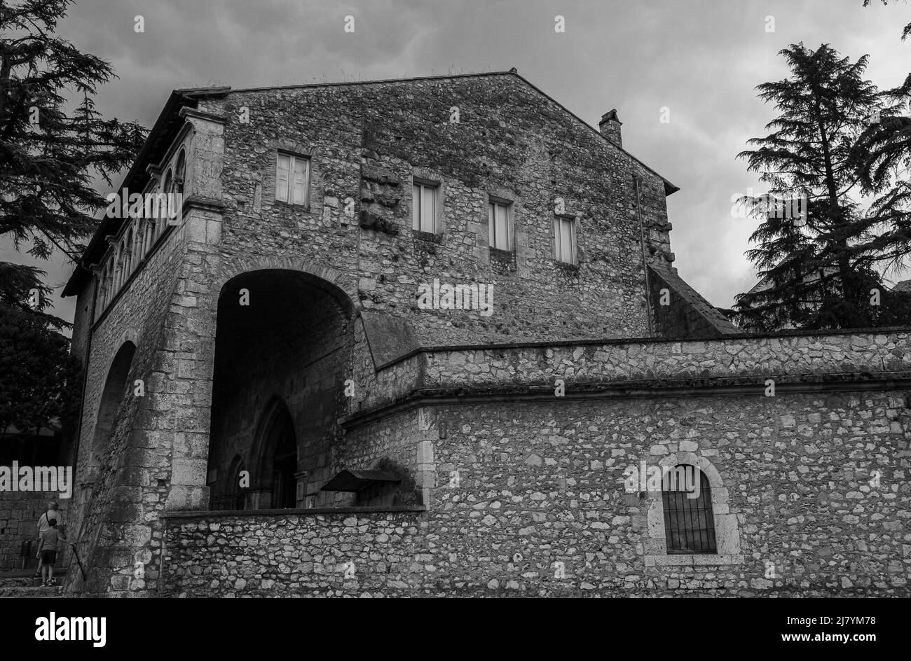 Veroli, Frosinone. Abbaye cistercienne de Casamari Banque D'Images