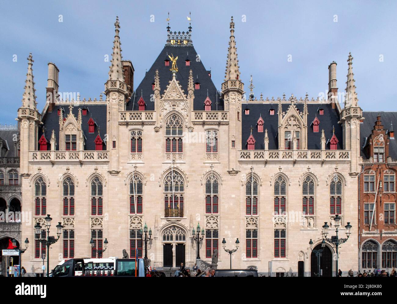 Cour provinciale de Flandre Occidentale alias Provinciaal Hof dans la place du marché Markt à Bruges, Belgique, Europe Banque D'Images