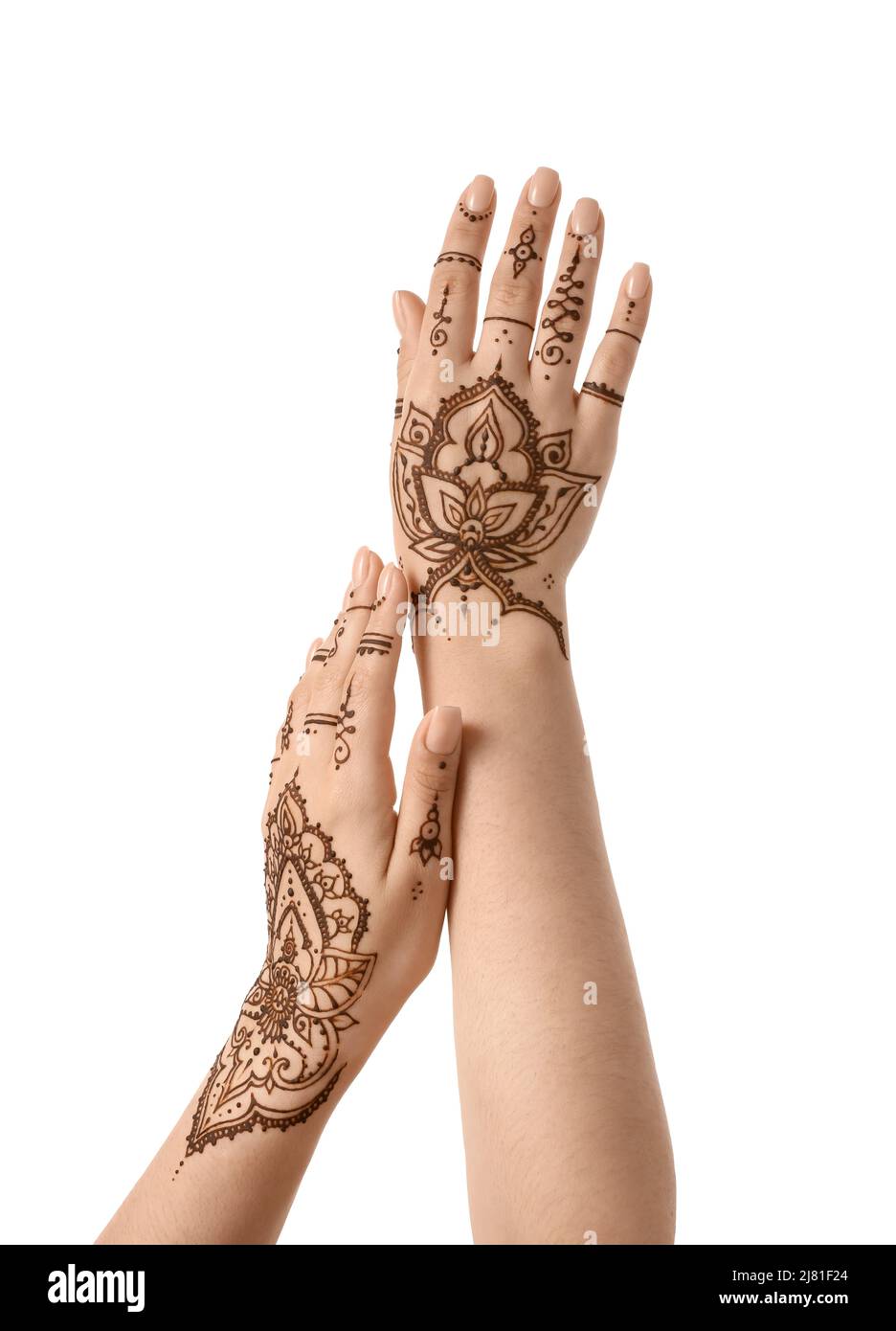Mains de femmes avec beau tatouage henné sur fond blanc Photo Stock - Alamy