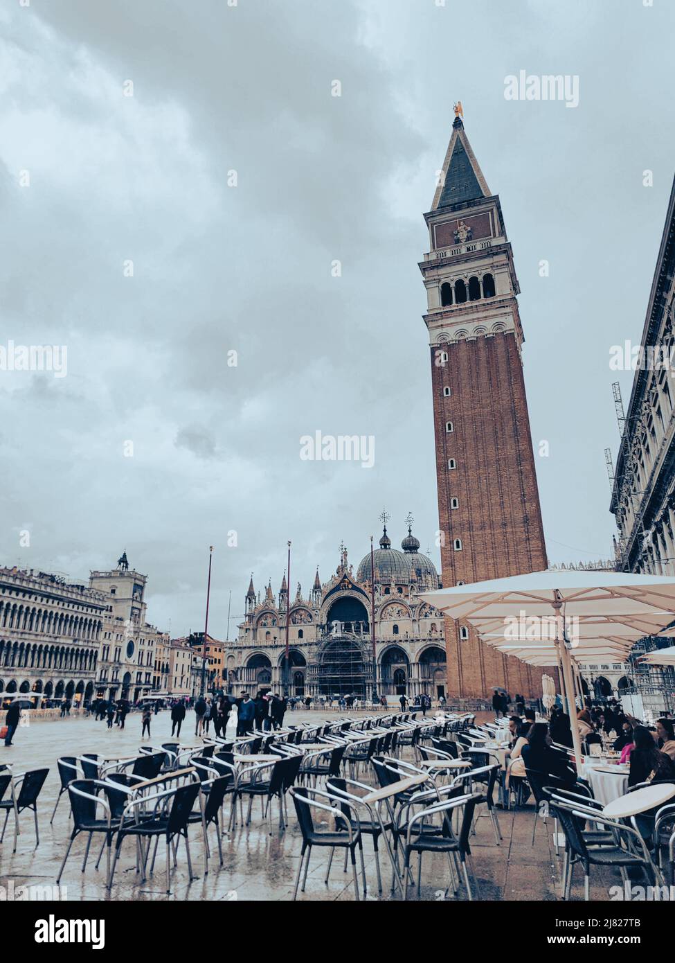 Place Saint-Marc sous la pluie, Venise Banque D'Images