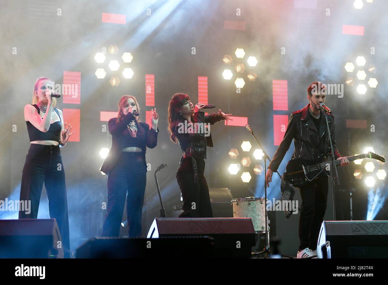 Turin, Italie. 11th mai 2022. Turin, 11 mai 2022, Italie Eurovision Village, Parco del Valentino groupes qu'ils représentent: France, Norvway, Ukraine au Concours Eurovision Song 2022 Alan & Ahez (Frence) (photo de Tonello Abozzi/Pacific Press) crédit: Pacific Press Media production Corp./Alay Live News Banque D'Images