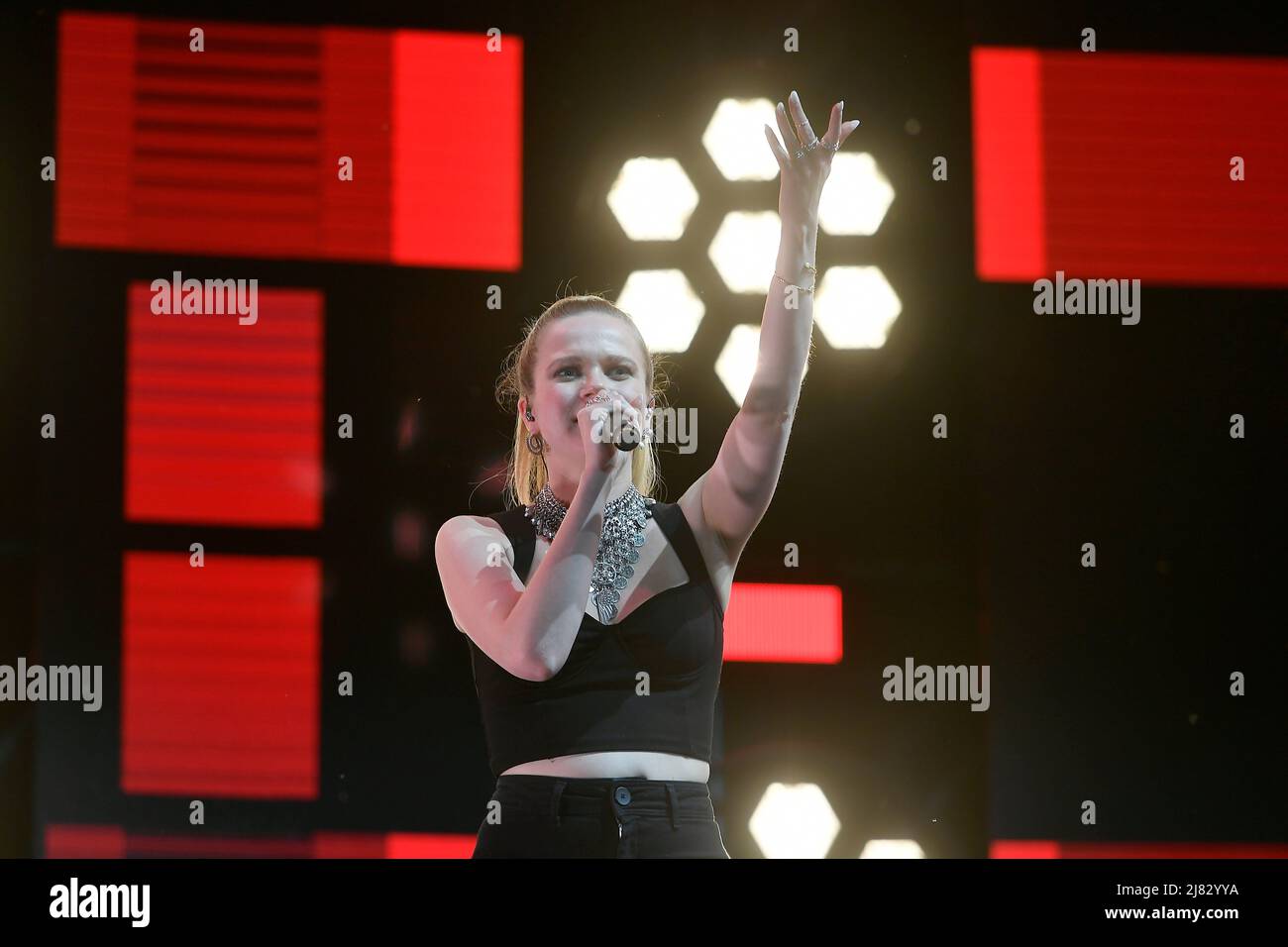 11 mai 2022, Turin, Italie: Turin, 11 mai 2022, Italie.Eurovision Village, Parco del Valentino.groupes qu'ils représentent : France, Norvway, Ukraine au concours Eurovision Song 2022..Alan & Ahez (Credit image: © Tonello Abozzi/Pacific Press via ZUMA Press Wire) Banque D'Images