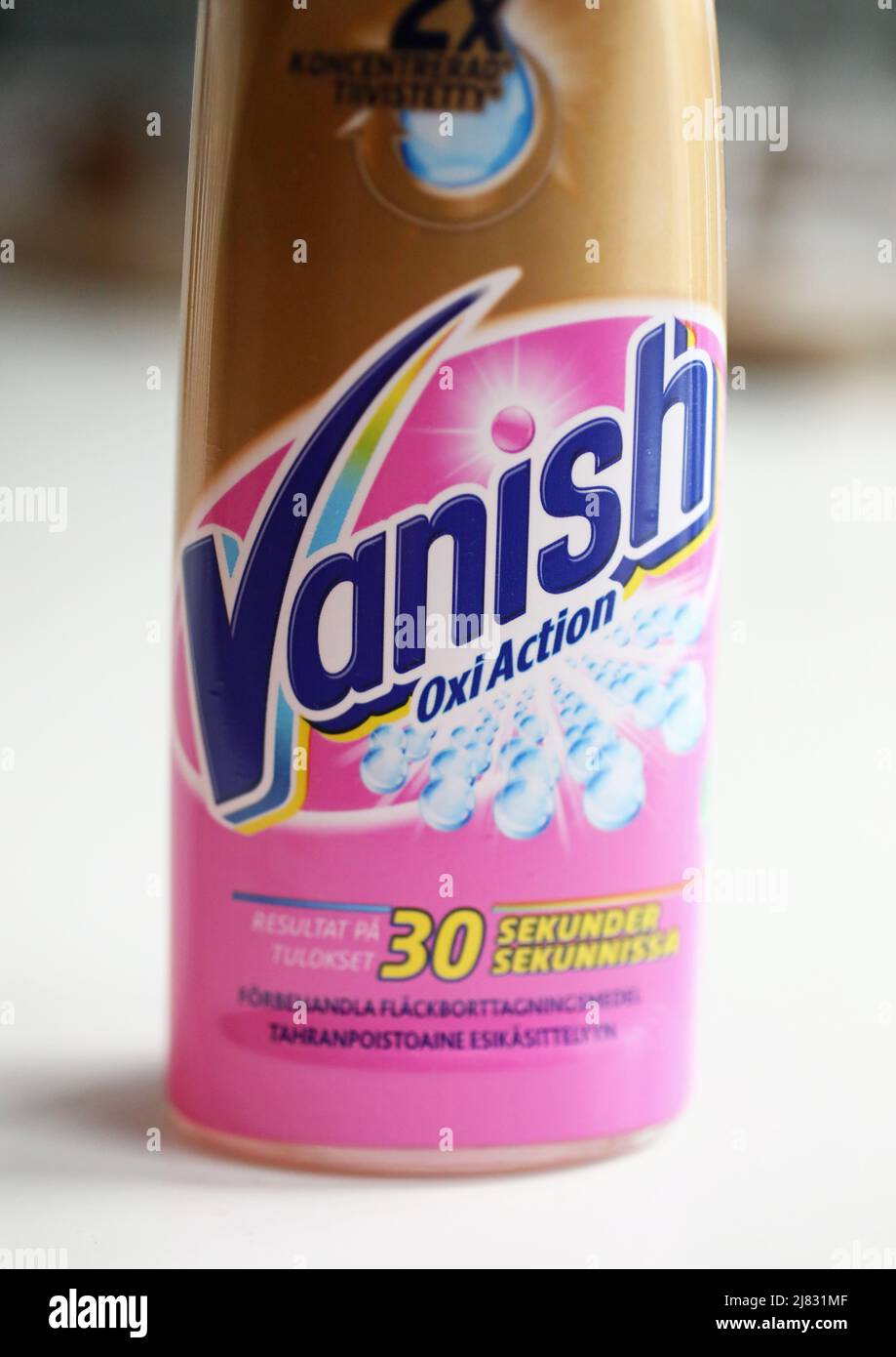 Disparu dans une maison. Vanish est une marque de produits détachants, propriété de Reckitt, et vendus en Australie, Inde, Indonésie, Russie, Afrique du Sud, Amérique latine, Angleterre et certaines parties de l'Europe. Banque D'Images