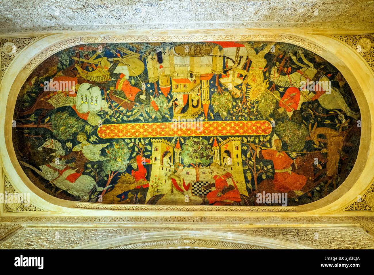 Peinture sur le plafond d'une alcôve dans la salle des Rois (Sala de los Reyes) dans les palais royaux de Nasrid - complexe de l'Alhambra - Grenade, Espagne Banque D'Images