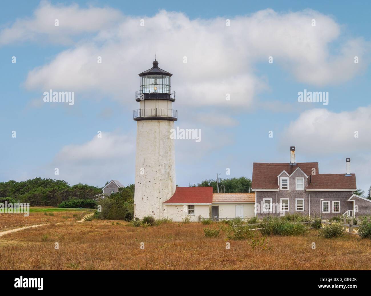 Cape Cod Lighthouse également connu sous le nom de Highland Light Station, North Truro, Massachusetts, États-Unis. La plus ancienne maison lumineuse de Cape Cod. Week-end de la fête du travail le Banque D'Images