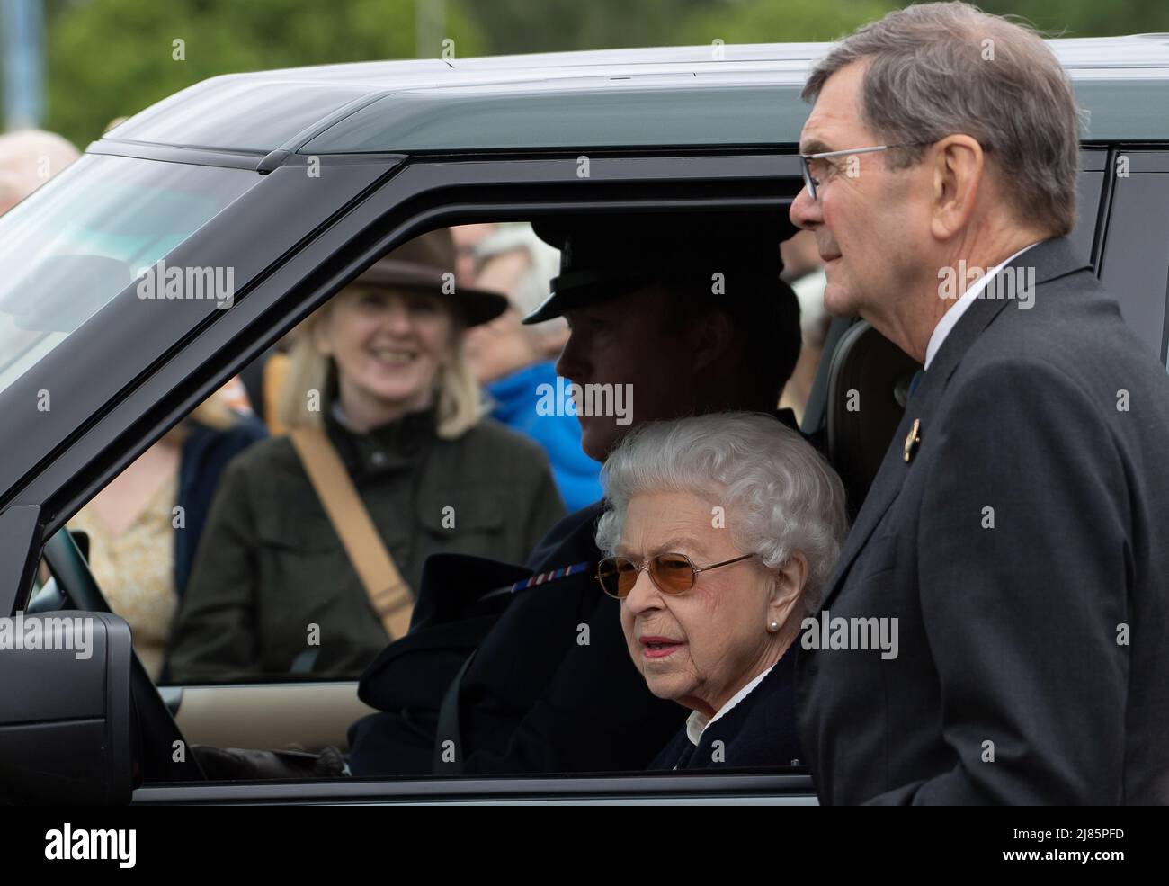 Windsor, Berkshire, Royaume-Uni. 13th mai 2022. Sa Majesté la Reine a assisté au Royal Windsor Horse Show ce matin et a regardé ses chevaux en compétition pendant qu'elle s'asseyait dans le confort de sa voiture. Crédit : Maureen McLean/Alay Live News Banque D'Images