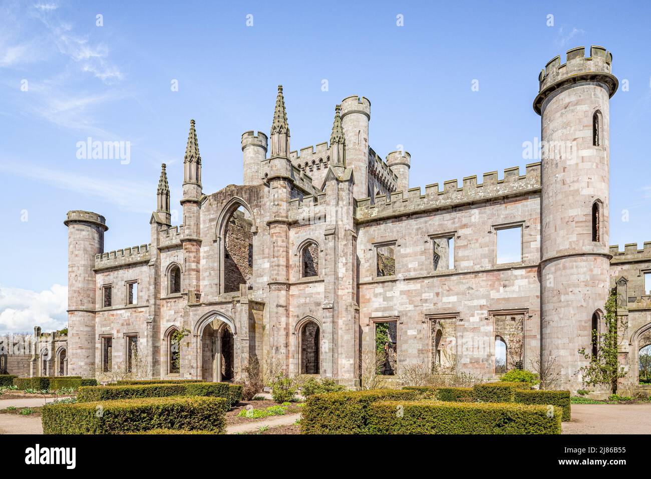 Château de Lowther dans le parc national de English Lake District près de Penrith, Cumbria, Angleterre Banque D'Images