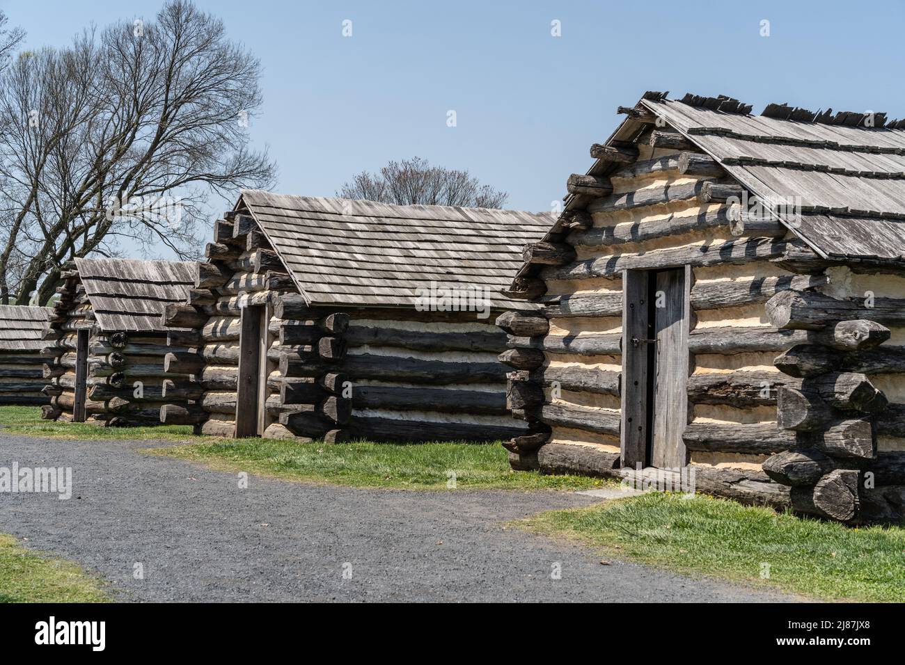 Cabines reconstruites construites pour les soldats de l'Armée continentale pour le campement d'hiver de Valley Forge pendant la guerre d'indépendance Banque D'Images