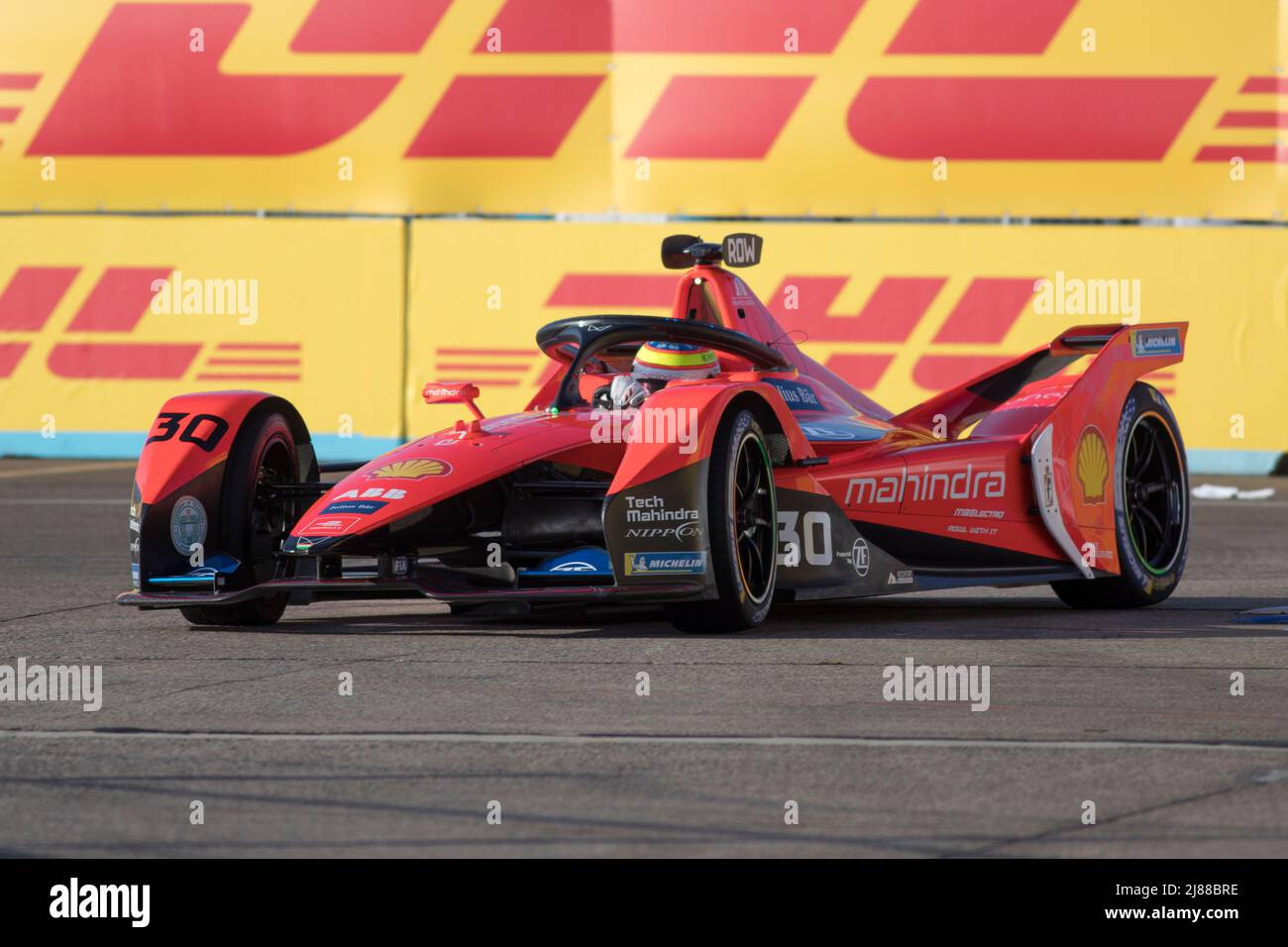 Berlin, Allemagne, 14th mai 2022. 2022 Shell recharge Berlin E-Prix, Round 7 du Championnat du monde de Formule E de la FIA ABB 2021-22, circuit de l'aéroport de Tempelhof à Berlin, Allemagne photo: #30 Oliver ROWLAND (GBR) de Mahindra Racing lors de la première séance d'entraînement © Piotr Zajac/Alay Live News Banque D'Images