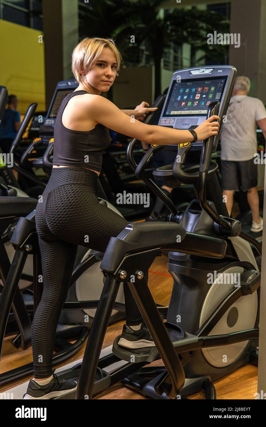 Velo elliptique el 4000 hotsell