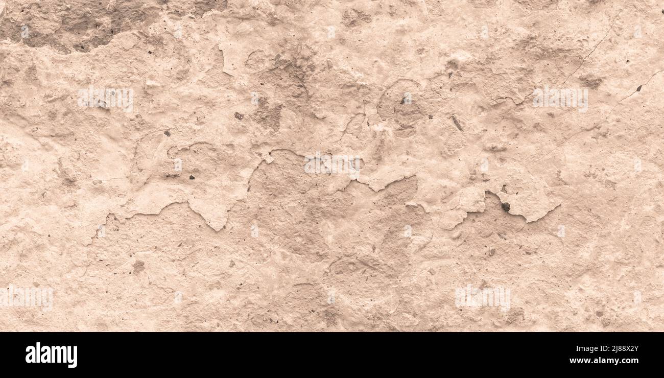Mur en ciment ruiné avec peinture écaillée, arrière-plan abstrait beige clair. Texture de grunge de béton, stuc. Surface en plâtre fissurée Banque D'Images