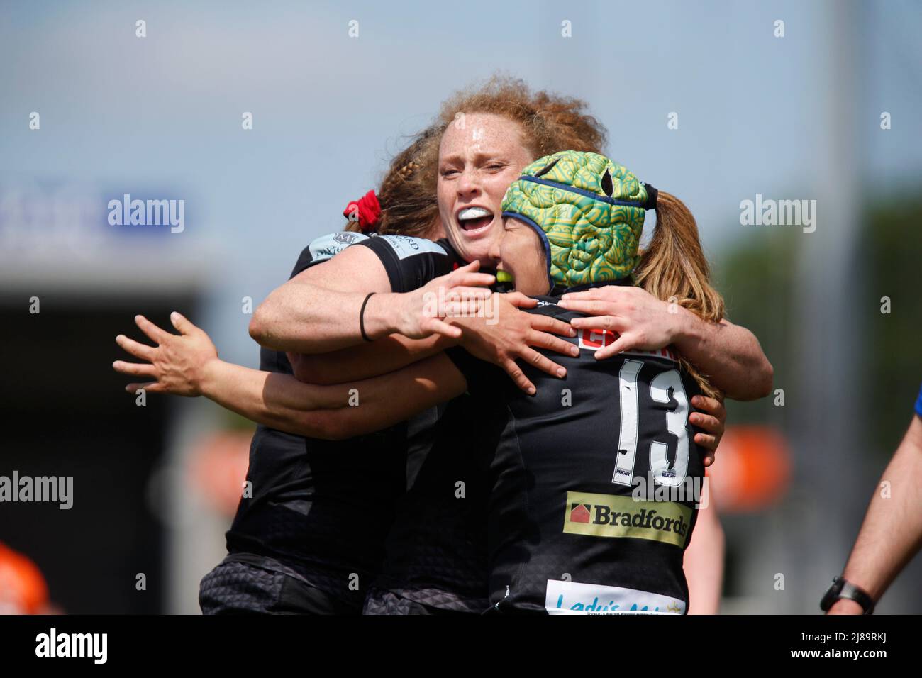 Jennine Detiveaux, chef d'Exeter, fête avec ses coéquipiers femmes Allianz Premier 15s - Exeter Chiefs Women contre Bristol Bears Women - Samedi 14th mai 2022 - Sandy Park - Exeter, Samedi 14 mai 2022 - Sandy Park - Exeter - Royaume-Uni crédit photo obligatoire : Martin Edwards crédit : Martin Edwards/Alay Live News Banque D'Images