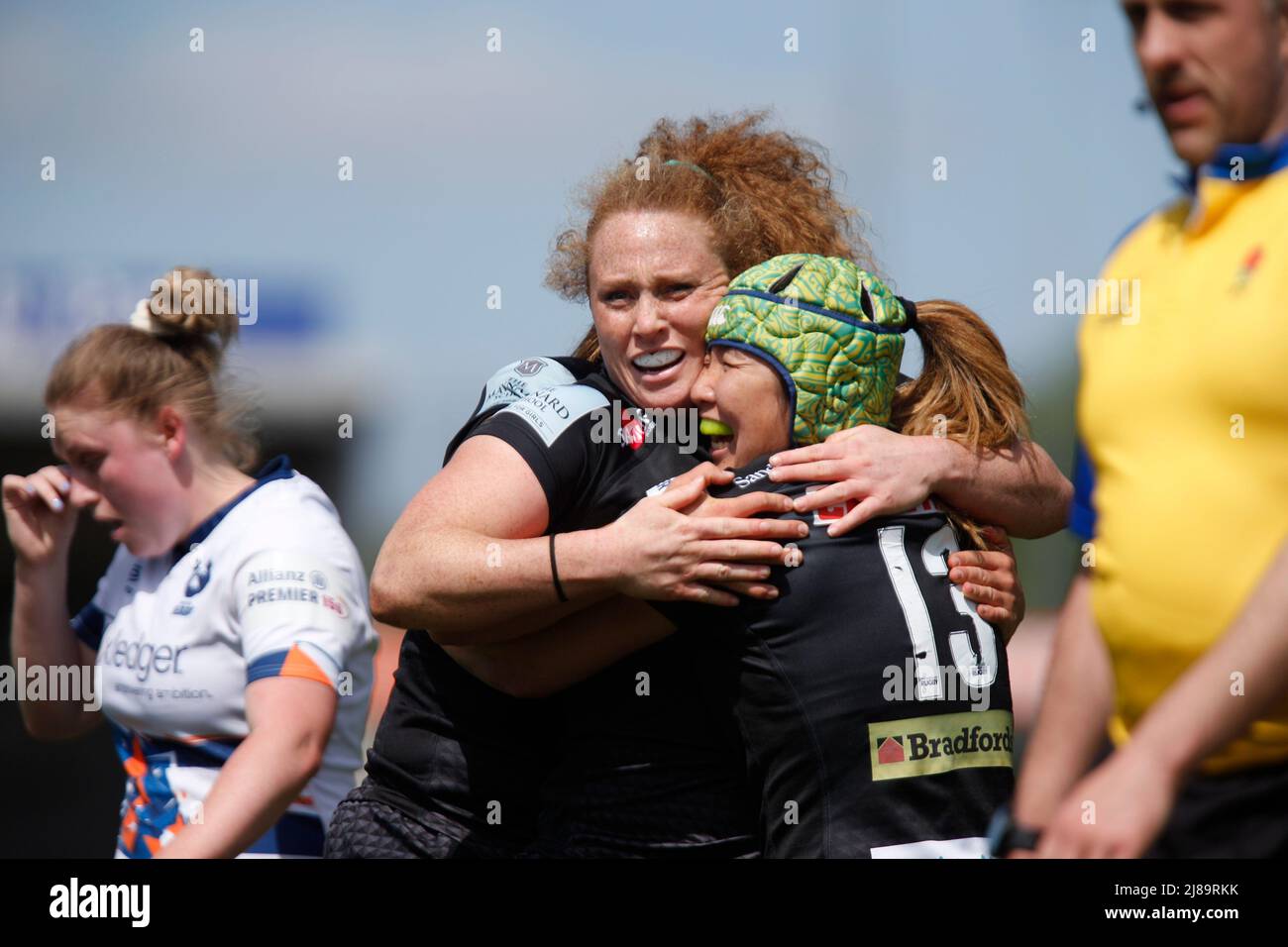 Jennine Detiveaux, chef d'Exeter, fête ses essais avec Kanako Kobayashi, femme Allianz Premier 15s - Exeter Chiefs Women contre Bristol Bears Women - Samedi 14th mai 2022 - Sandy Park - Exeter, Samedi 14 mai 2022 - Sandy Park - Exeter - Royaume-Uni crédit photo obligatoire : Martin Edwards crédit : Martin Edwards/Alay Live News Banque D'Images