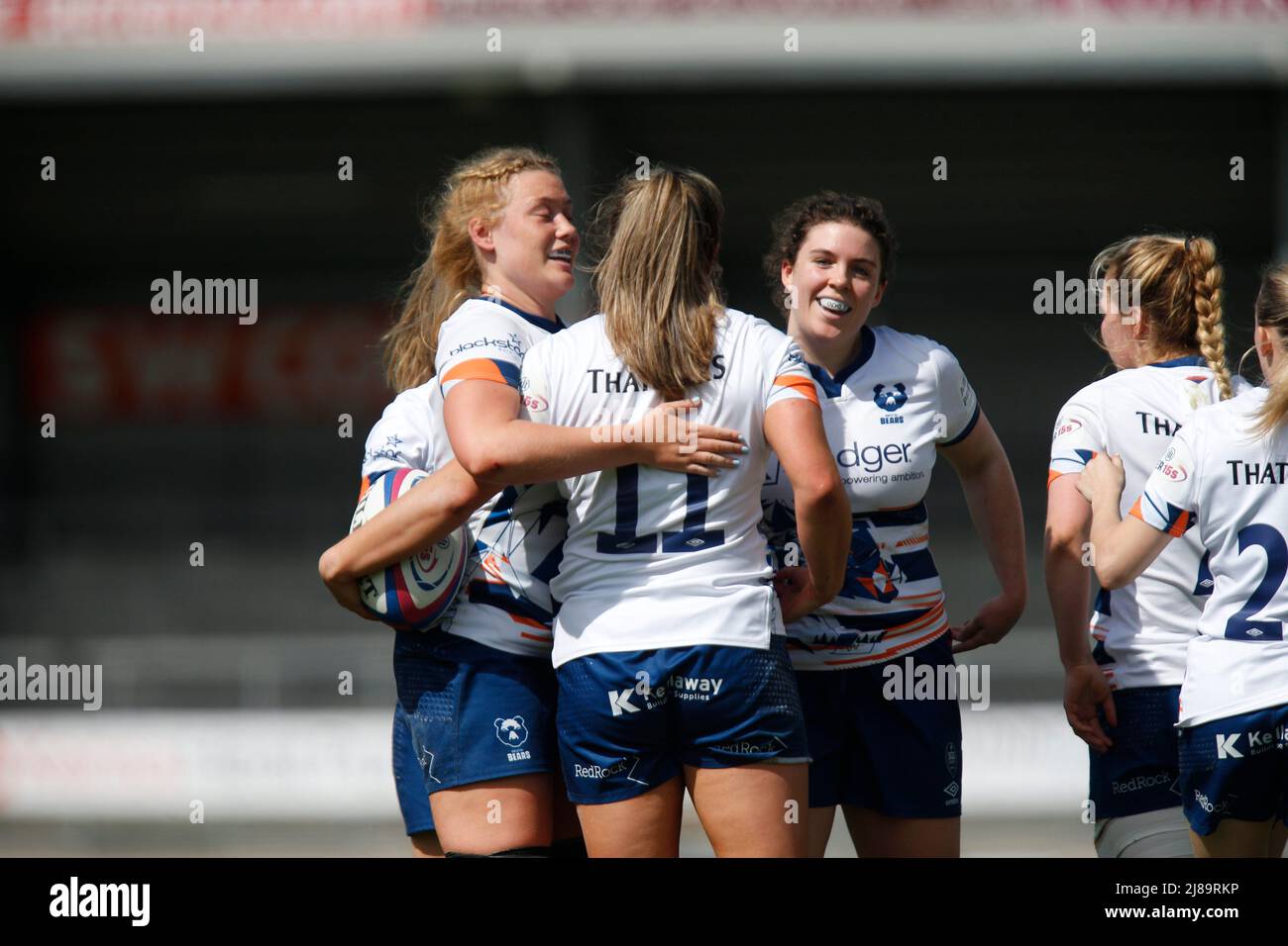 Bristol Bear's Courtney KEight fête son essai avec Bristol Bear's Delaney Burns & Bristol Bear's Phoebe Murray Women's Allianz Premier 15s - Exeter Chiefs Women contre Bristol Bears Women - samedi 14th mai 2022 - Sandy Park - Exeter, samedi 14 mai 2022 - Sandy Park - Exeter - Royaume-Uni crédit photo obligatoire: Martin Edwards crédit: Martin Edwards/Alay Live News Banque D'Images