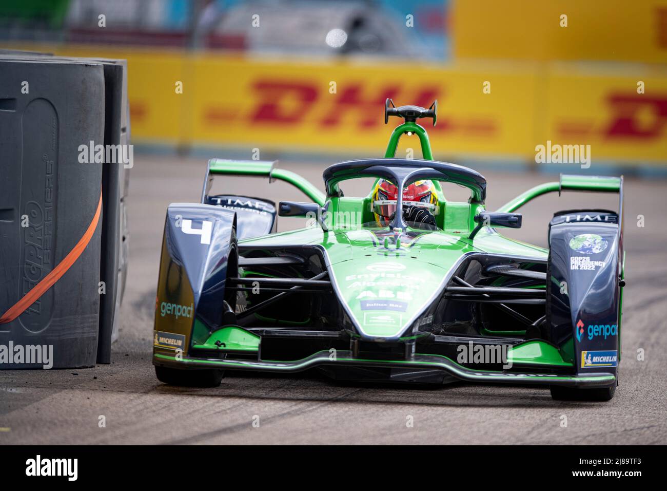Berlin, Allemagne. 14th mai 2022. Formule E: Berlin E-Prix à Tempelhofer Feld, course: Robin Frijns de l'équipe Envision Racing sur la piste. Credit: Fabian Sommer/dpa/Alay Live News Banque D'Images