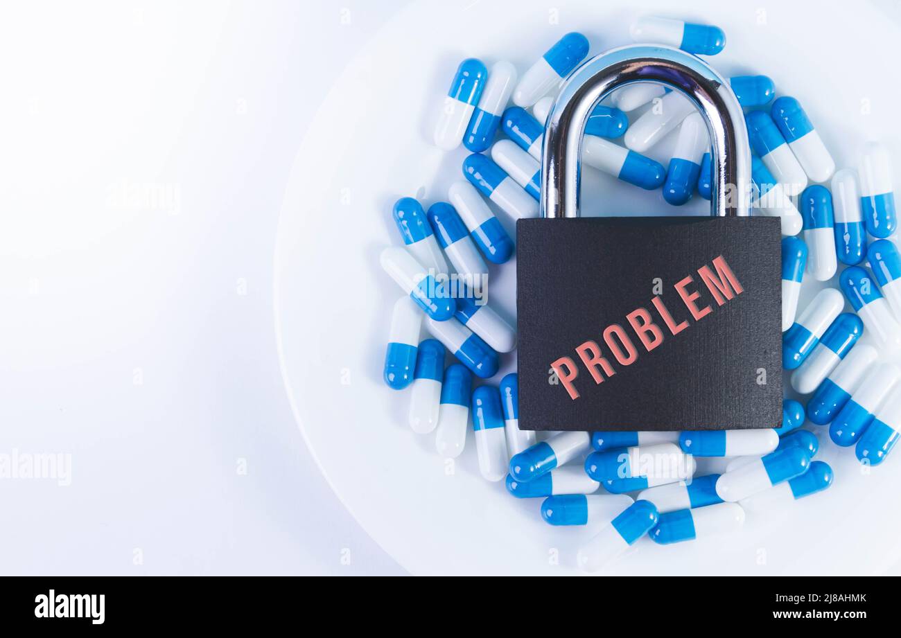 L'interdiction de prendre des médicaments pour la perte de poids. Restriction sur l'importation de pilules de perte de poids. Fermeture des médicaments. Contre-indications pour le traitement. Banque D'Images