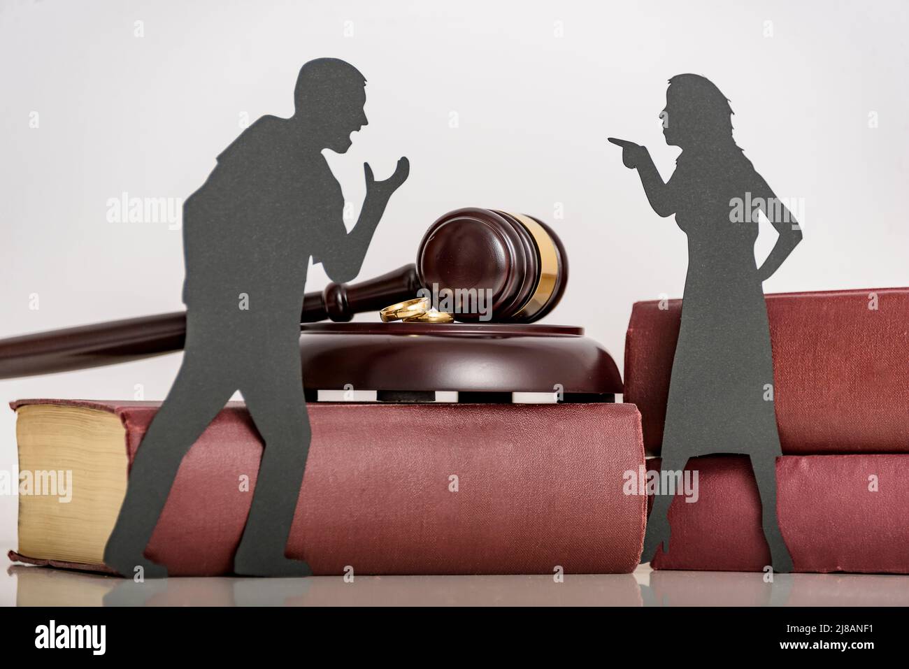 personnes, difficultés de relation, conflit et concept de famille - couple en colère ayant des arguments. Banque D'Images