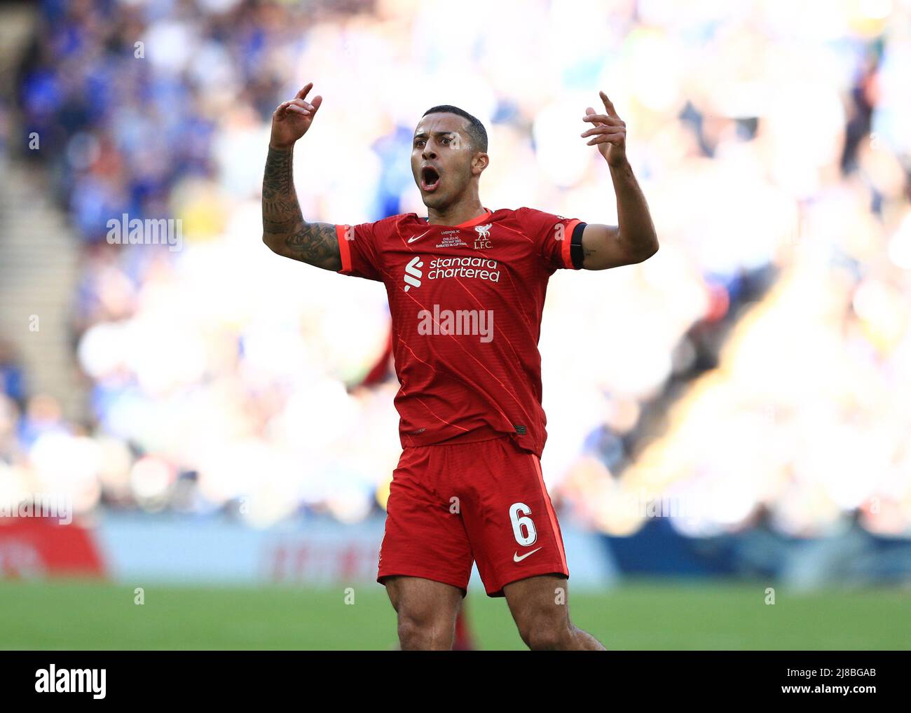 14th mai 2022 ; Stade Wembley, Londres, Angleterre ; finale de la coupe FA, Chelsea contre Liverpool : Thiago Alcantara de Liverpool Banque D'Images