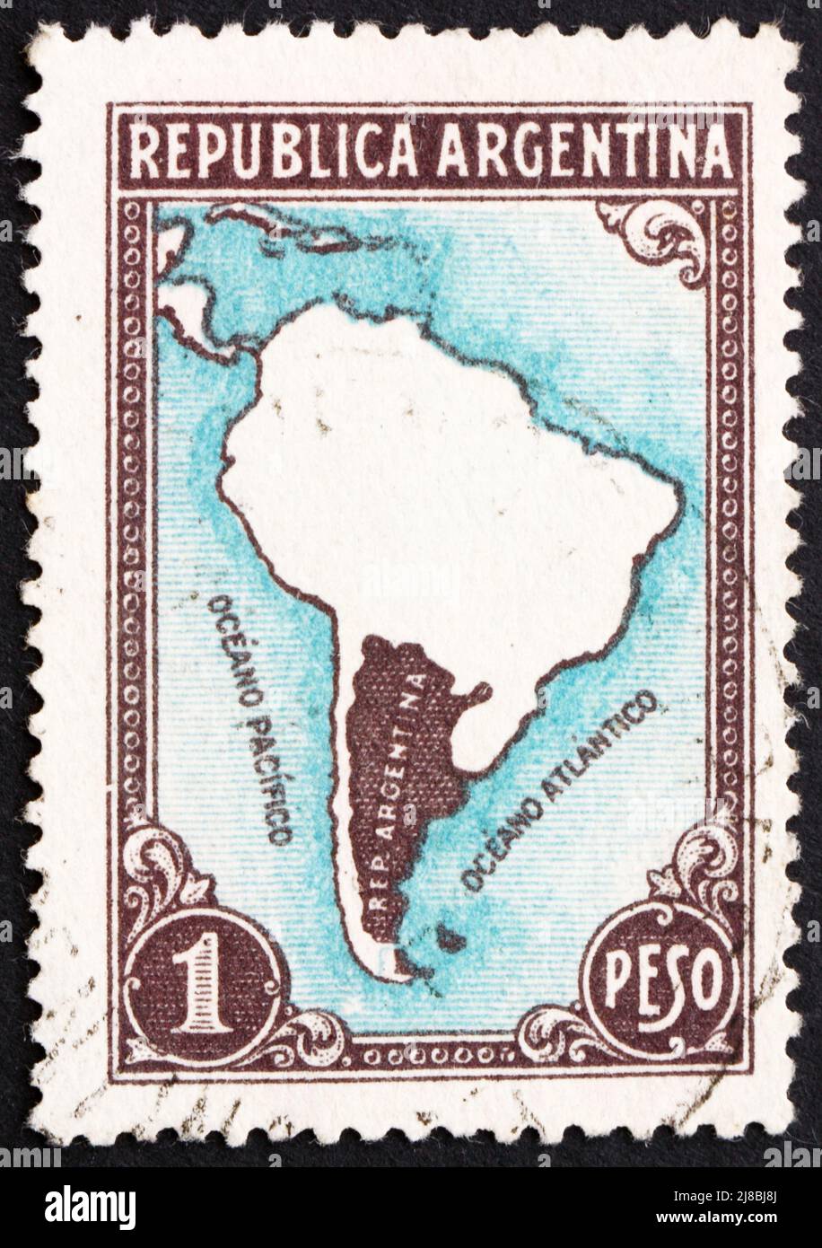 ARGENTINE - VERS 1936: Un timbre imprimé en Argentine montre la carte de l'Amérique du Sud, vers 1936 Banque D'Images