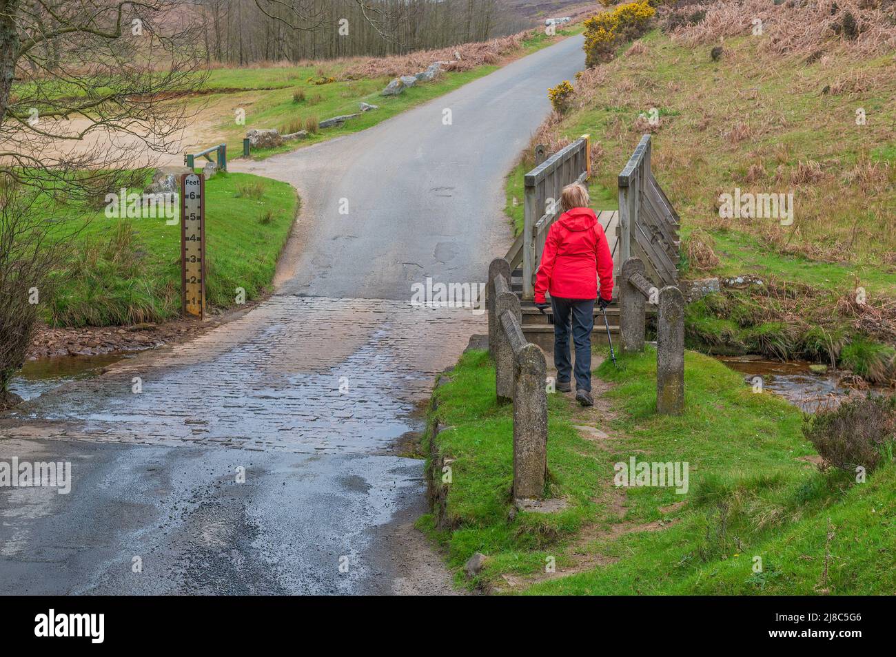 Passerelle et ford au-dessus de Baysdale Beck, North York Moors Banque D'Images