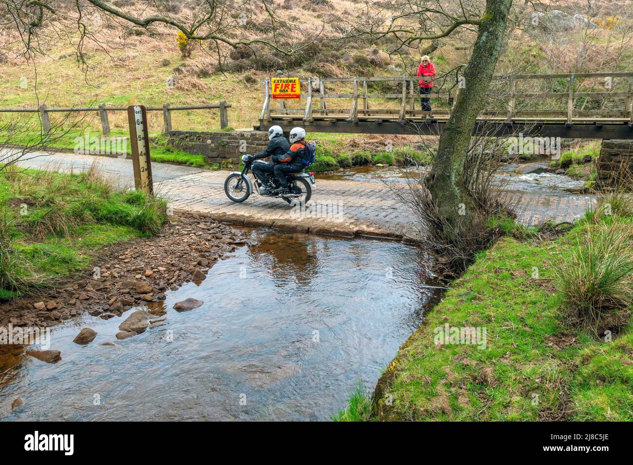 Motocyclistes au Hob Hole à Baysdale, parc national des Moors de North York Banque D'Images