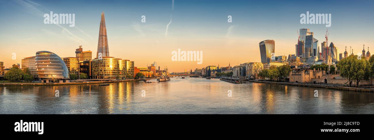 l'horizon de londres au lever du soleil Banque D'Images