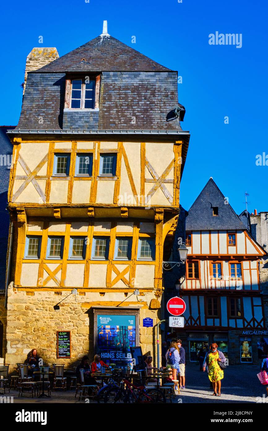 France, Morbihan, Golfe du Morbihan, vannes, maisons à colombages sur la rue de la monnaie Banque D'Images