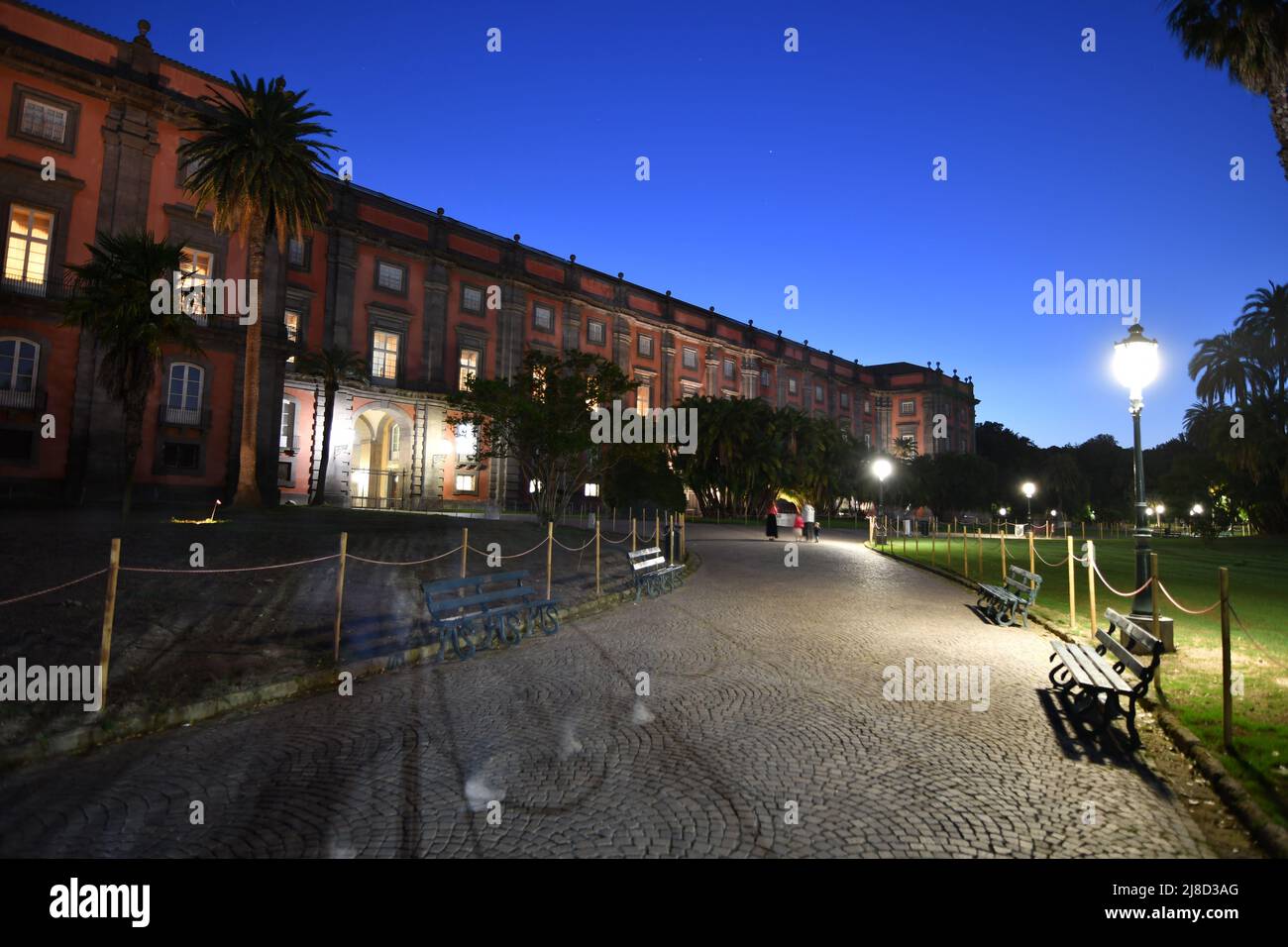 Le musée Capodimonte est entouré d'un parc public à Naples, en Italie. Banque D'Images