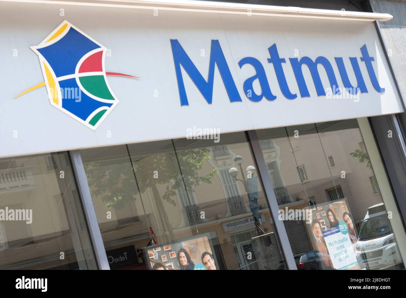 Une enseigne de Matmut, le 15 mai 2022 à Cannes, France. Photo de David Niviere/ABACAPRESS.COM Banque D'Images