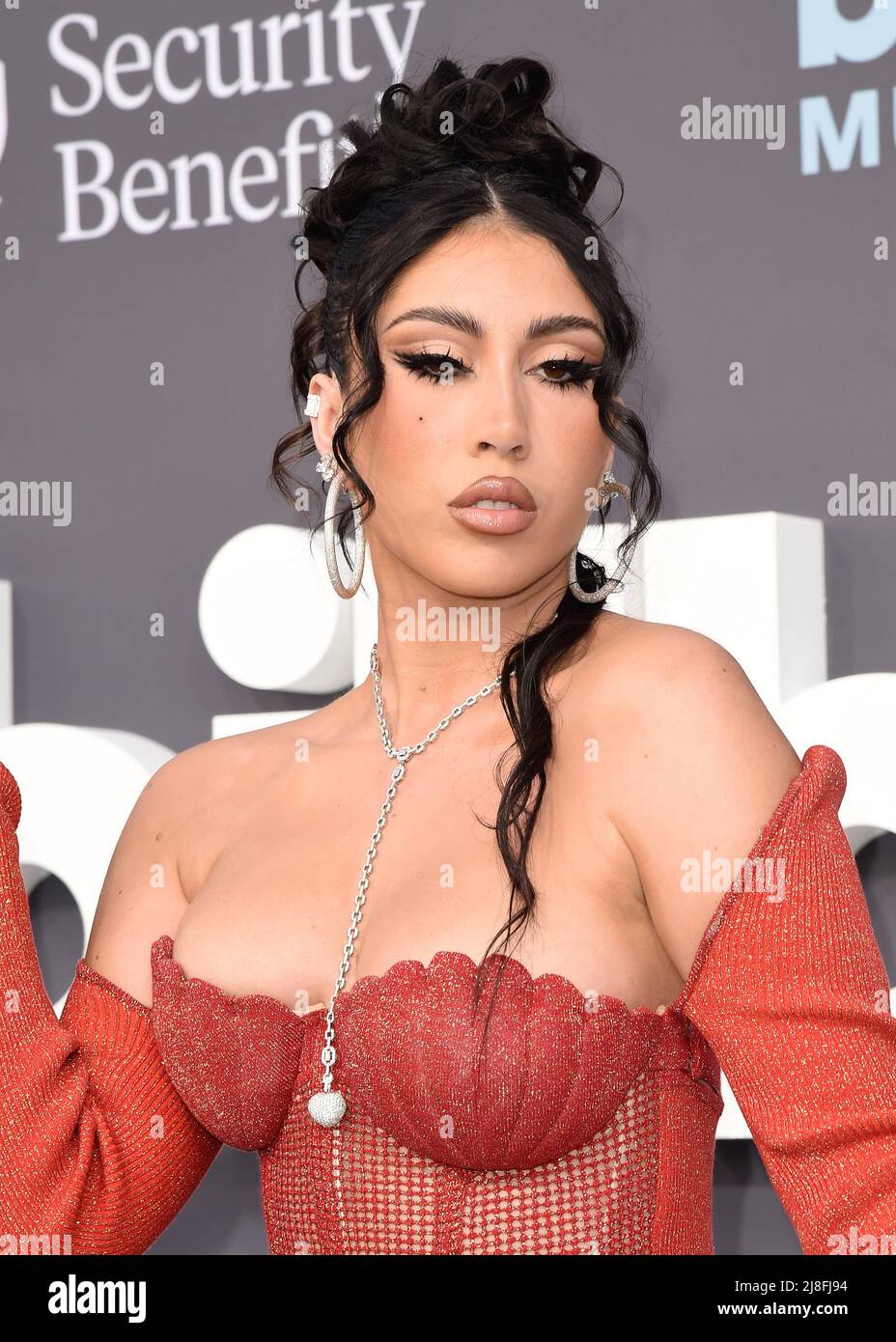 Kali Uchis sur le tapis rouge lors des Billboard Music Awards 2022 au MGM Grand Garden Arena de Las Vegas, Nevada, le 15 mai 2022. (Photo de Scott Kirkland/Sipa USA) Banque D'Images