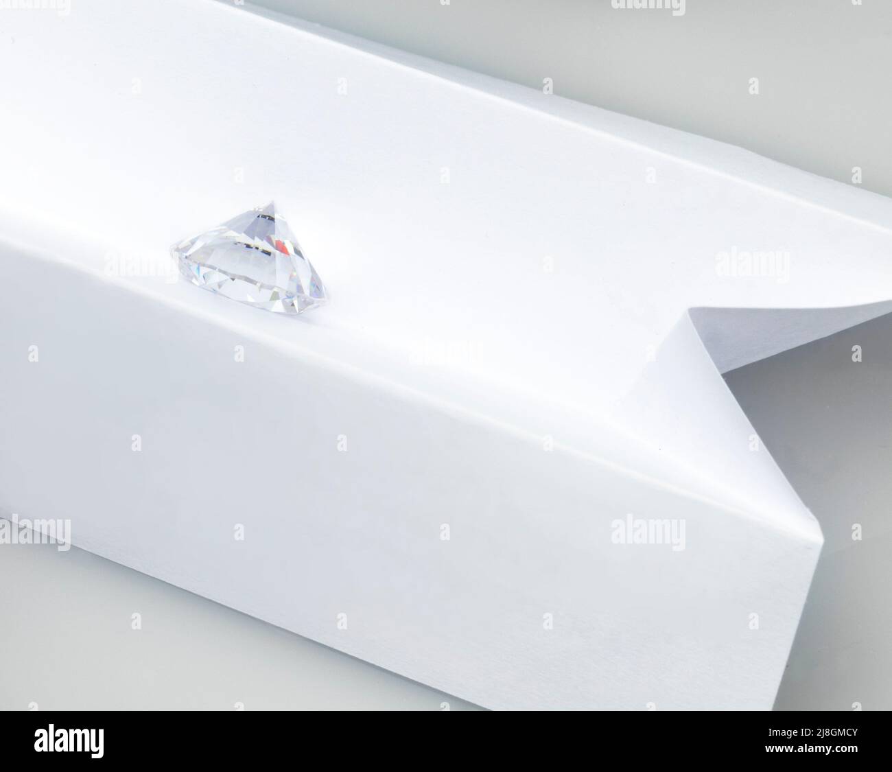 Gradation des couleurs diamant pour la blancheur. D, E, F couleur blanc diamant. Banque D'Images