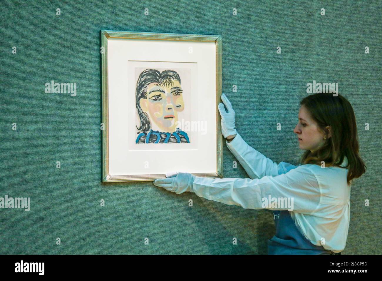 Londres UK lundi 16 mai 2022 Portrait de Dora Maar, 1939 ce travail est à partir de l'édition 104, imprimé par Lacourière, publié par Ambroise Volard, Paris, 1942,est £25 000-35 000, Picasso mania à Bonhams, Londres Paul Quezada-Neiman/Alay Live News Banque D'Images