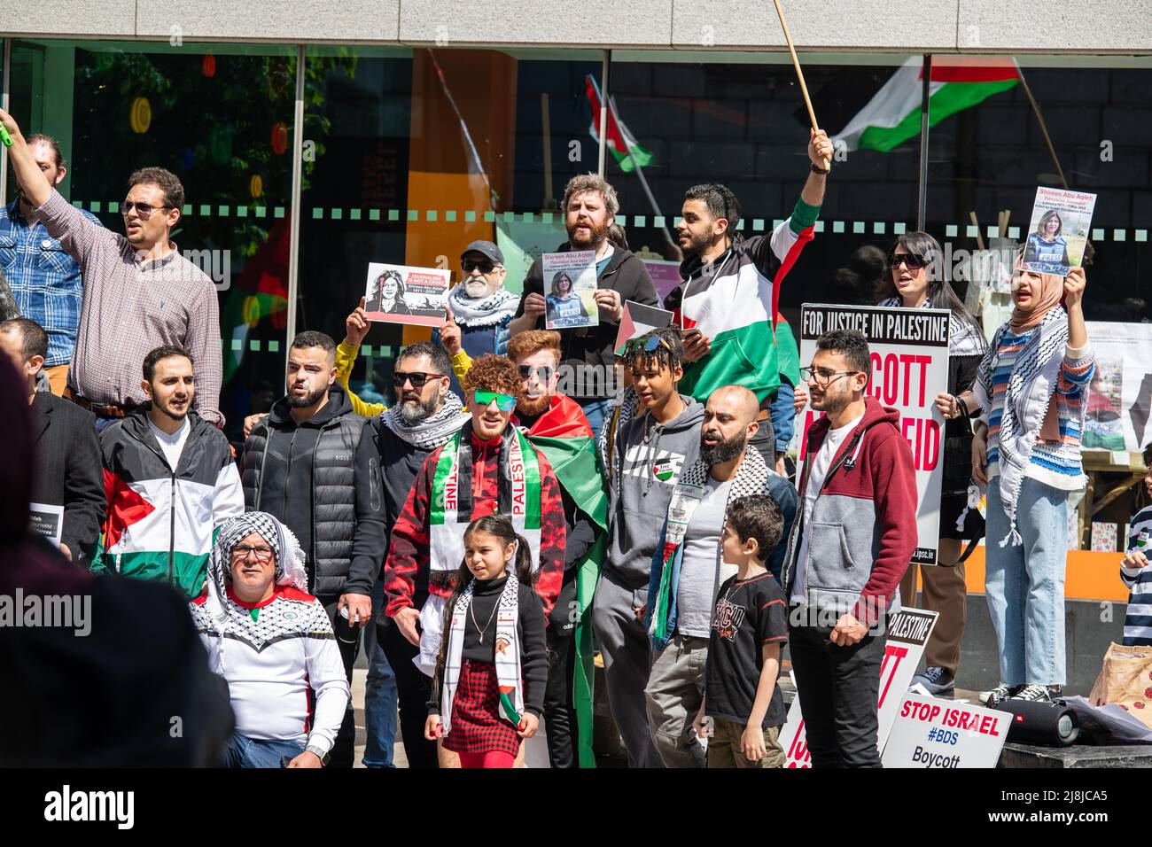 Boycott des biens israéliens pour la liberté en Palestine, manifestation par la population immigrée palestinienne en Irlande Limerick, mai 15,2022 Banque D'Images